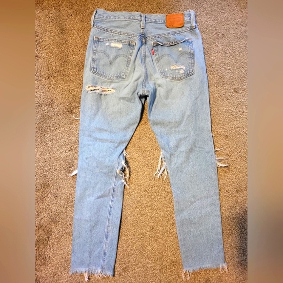 Levi's 501 Skinny Ripped Jeans - Picture 2 of 2